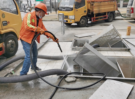 阜沙镇隔油池清理